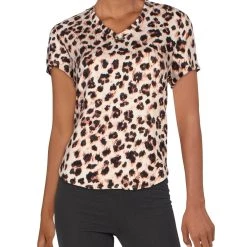 Budget 🔔 Velvet Heart 👩 Womens V-Neck High-Low Hem T-Shirt 💯