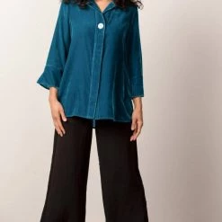 Brand new 🎉 Habitat 👩 women Celebration 👕 Shirt in Teal ✔️