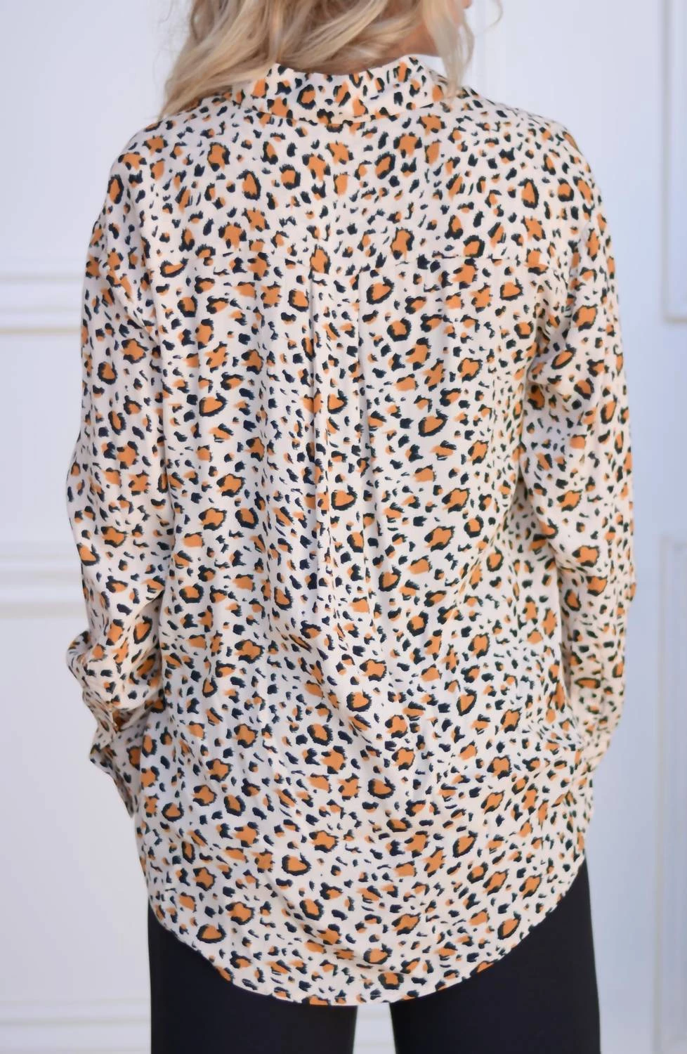 Cheapest β Velvet Heart π© women Olivine Leopard Blouse in Beige Leopard π 2 Cheapest β Velvet Heart π© women Olivine Leopard Blouse in Beige Leopard π - Image 2