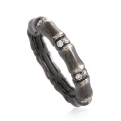 Top 10 👏 women Stephen Webster Bones 18K White Gold Diamond Band Ring 🥰