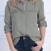 Brand new ⭐ Velvet Heart 👩 women Lola Button Front Blouse in Olive 🛒